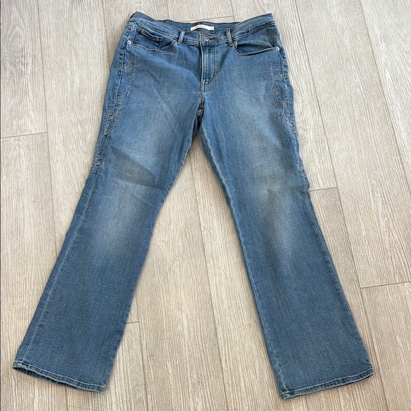 Levis Classic Bootcut Wide Leg Jeans with Floral Details size 12 - Picture 1 of 15